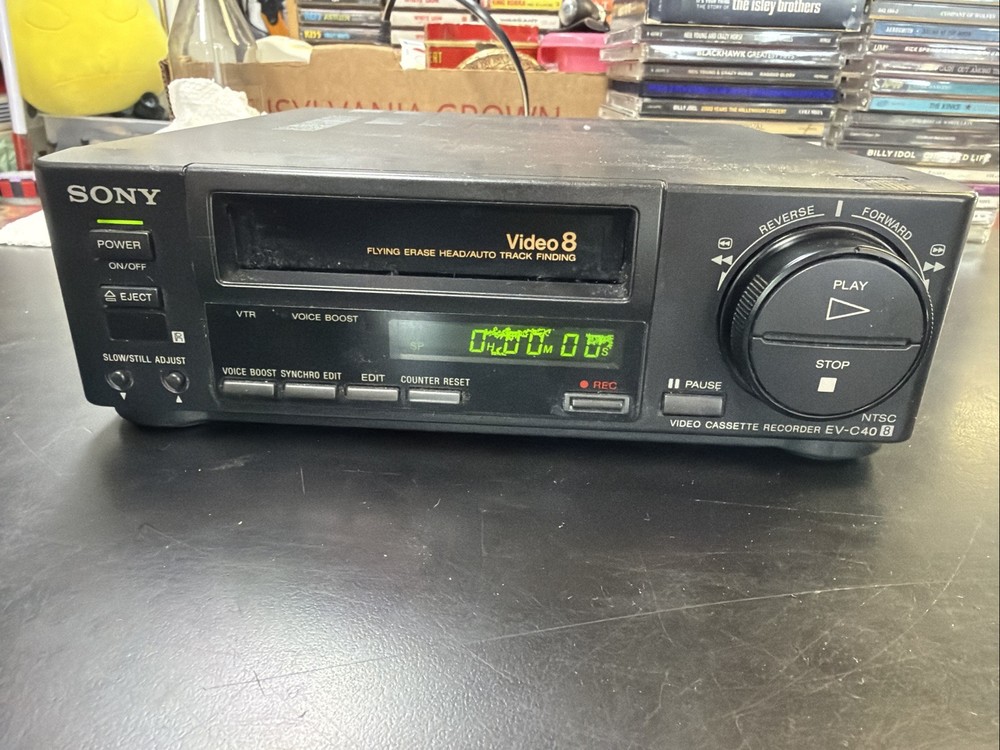 Vintage SONY EV-C40 8MM VIDEO 8 PLAYER RECORDER – POWERS ON UNTESTED