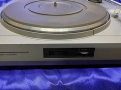 DUAL CS 515 Classic Turntable.