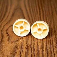 Vintage Original generic Plastic Radio Knobs 2pc 1940s-50s 1/4” Splined Shaft
