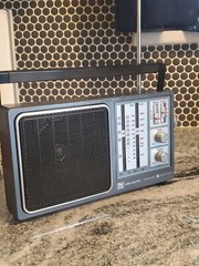 GE General Electric 7-2945A 4 Band Receiver TV/WB/AM/FM Radio