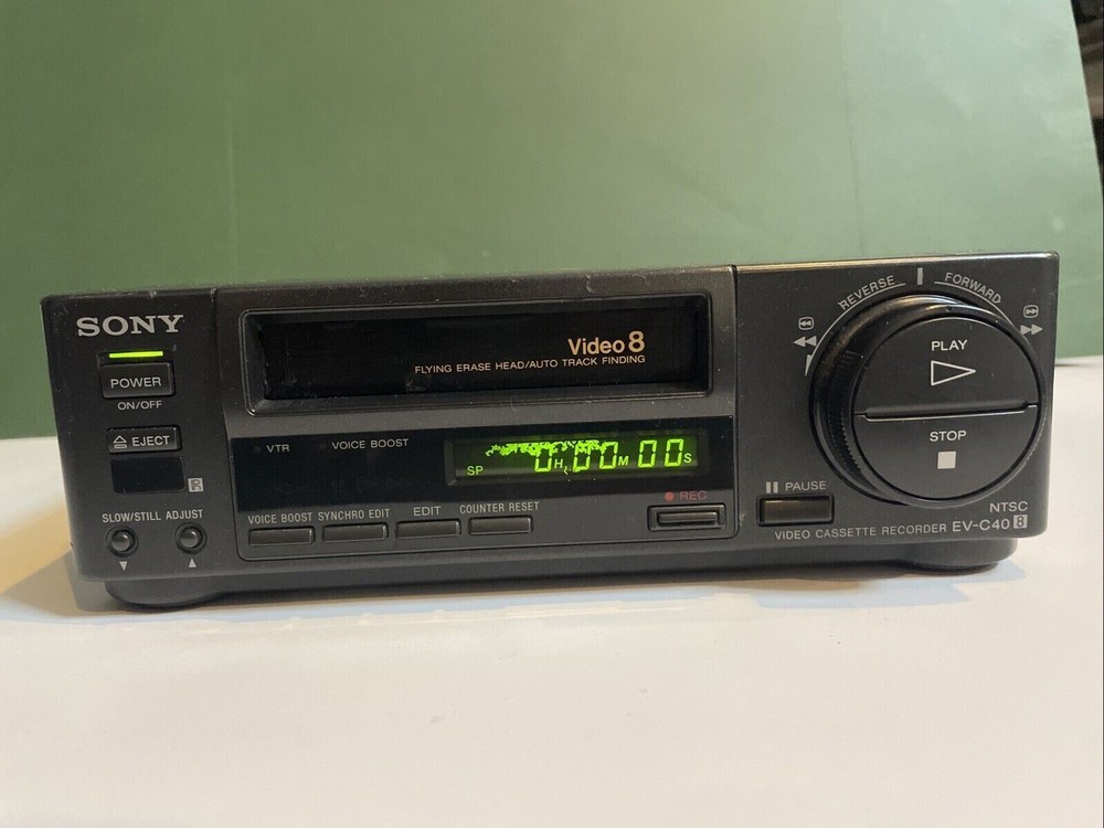 SONY EV-C40 VIDEO 8MM VCR DECK WORK GREAT FOR 8MM TAPE TO TRANSFER VIDEO TO DVD