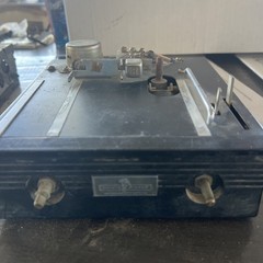 Muntz 4-Track Stereo Car Tape Player. Untested For Parts.