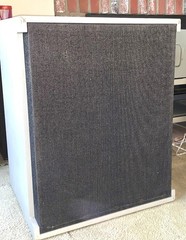 JBL 4502 ENCLOSURE LE15A LE85 SPEAKER SYSTEM local pick up only
