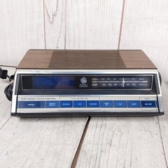 Vintage GE Model No. 7-4662B AM/FM Alarm Clock Radio Wood Grain – TESTED WORKING