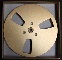 NEW ANALOG AUDIO 7&Prime; X 1/4&Prime; METAL TAPE REEL-TRIDENT HUB-GOLD-AKAI TEAC PIONEER