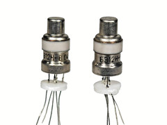 6E12N-V 6Е12Н-В RUSSIAN NUVISTOR METAL CERAMIC HF POWER TETRODE TUBE NEW QTY-2