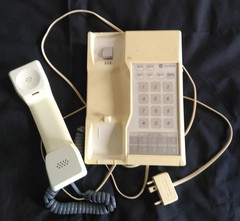 Vintage Telecom Australia Touch Phone 80s Retro Desk w Original Plug Lead
