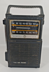 Radio Vintage General Electric GE 7-2800A AM/FM  Two Way Power WORKING GREAT