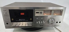 AKAI CS-702D II Stereo Cassette Tape Deck Recorder Silver – TESTED – GC-6942