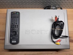 Sony SLV-N80 Video Cassette Recorder VCR VHS Player Hi-Fi Stereo W/Remote Works