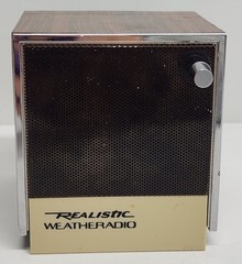 Vintage Realistic Weatheradio 12-181B Cube Weather Radio 4” Woodgrain TESTED