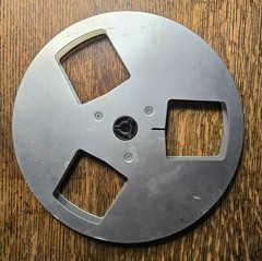 Seven Inch 7&Prime; Unbranded Balanced Metal Tape Reel for 1/4&Prime; Tape