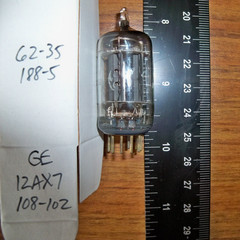 Strong 1962 GE Long Gray Plate O Getter 12AX7 / ECC83 Tube – 108/102