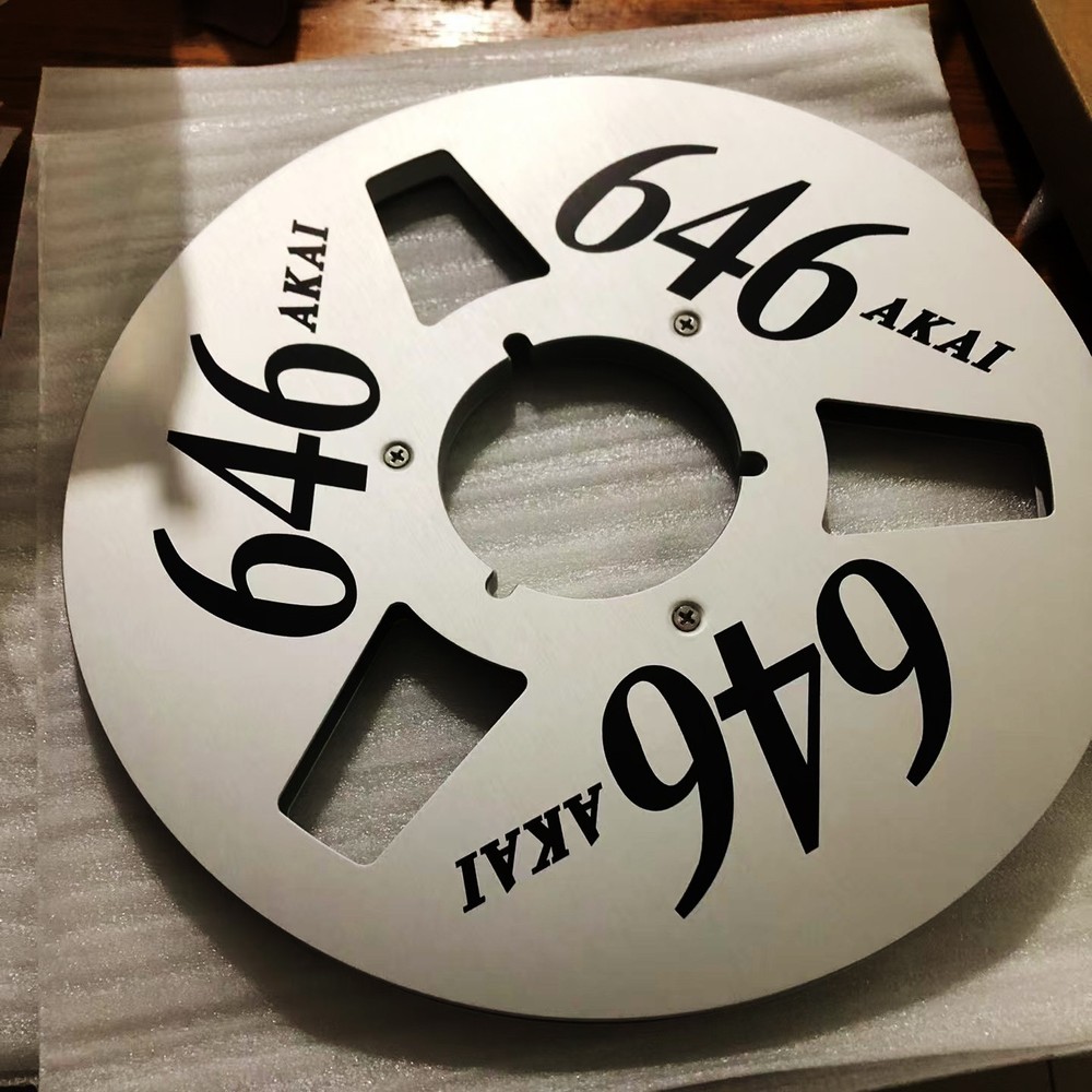1 Pair AKAI646 silvery 1/4&Prime; 10.5&Prime; aluminum Tape Reel NAB.HUB For Tape Recorders