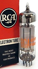 6BN6 TUBE RCA TESTED & BOXED VINTAGE SURPLUS