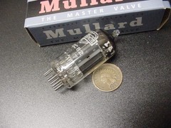 MULLARD BLACKBURN 12AU7 ECC82 TUBE (1957 long plate square getter K61-series)