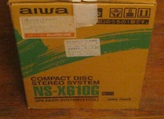 AIWA Speaker Pair NS-X610G for Compact Disc Stereo System NEW in the Box!!!