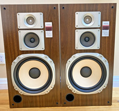 Set of Technics SB-2660 Stereo 3-way Speaker Systems 200 Watts with 12&Prime; Woofers
