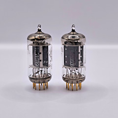 Telefunken 6211 gold pin, strong matched pair same codes, ULM factory, diamond