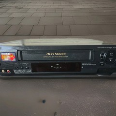 Sony SLV-N50 VCR w/ Remote + 10 VHS Movies Matrix Casino Craft Bundle Tested