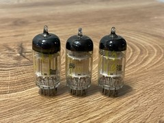 ONE TUNGSRAM ECC83 / 12AX7 SILVER PLATE DOUBLE TRIODES VACUUM AUDIO RADIO TUBE