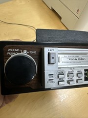 Vintage Realistic Model #12-1924A In Dash AM/FM Stereo Car Cassette