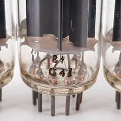 4 X EZ81 TUBE. PHILIPS BRAND. MADE IN AUSTRALIA. MATCHED QUAD. CD ENA