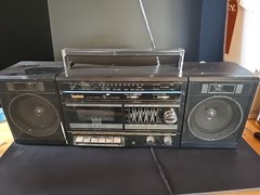 vintage Symphonic AM/FM stereo cassette recorder boombox from the 1980s.