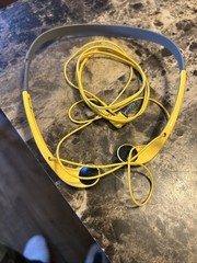 Sony MDR-W14 Vertical In-Ear Headphones Yellow Vintage Retro Walkman 3.5mm Jack
