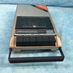 Vintage GE Cassette Tape Recorder w/Box Model 3-50156D No Power Supply-Untested