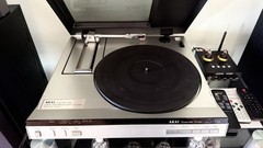 Akai AP-L45 Turntable