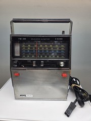 Vintage Montgomery Ward Airline 5-Band Radio FM AM Shortwave SW Working Collecti