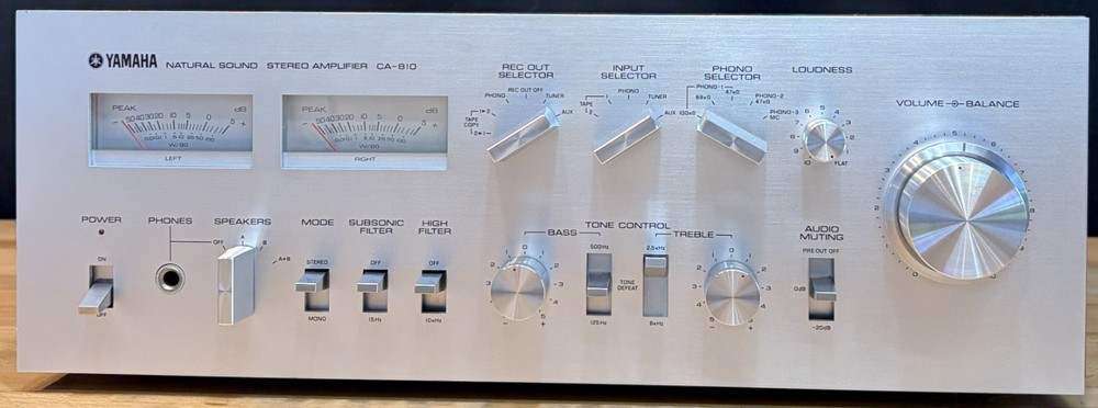 Yamaha CA-810 Integrated Amplifier – Full Restoration – BEAUTIFUL WALNUT VENEER