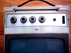 RETRO VINTAGE TV MONITOR 8 INCH VKOA JAPAN B+W EARLY 60s TRANSISTORIZED