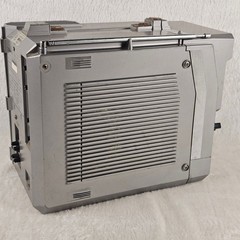 Vintage Emerson V-10 Portable Television from 1982 – AC/DC/Battery – 5&Prime;