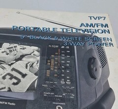 Vintage GPX Portable TV Television AM/FM Radio 5&Prime; Black White Screen TVP7 READ