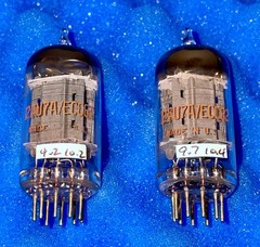 TWO RCA ECC82 12AU7A Tubes /Amplitrex Tested/ Halo / 1973 Long Grey Plates