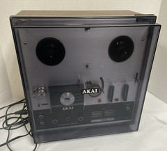 akai x 165d reel to reel player—with dust cover– tested and works