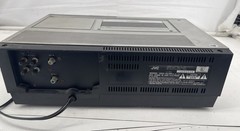 JVC HR-7100U Vintage VHS VCR Video Cassette Recorder Retro Video Deck
