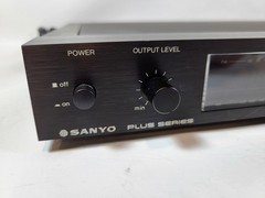 Vintage Sanyo Plus T55 Quartz PLL Memory Synthesizer Stereo AM/FM Tuner HI-Fi
