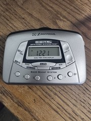 Emerson Personal AM/FM Cassette Player-Works Great-Dual Alarm -“walkman”
