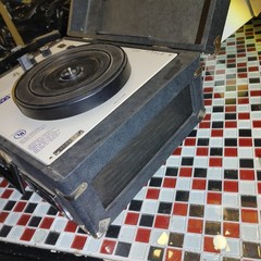 Vintage Califone Phono 1010AV Phonograph 33 45 78 Turntable Record Player