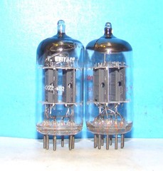 12AU7A Gt. Britain radio audio vacuum tubes 2 valves tested 12AU7 ECC82 Japan