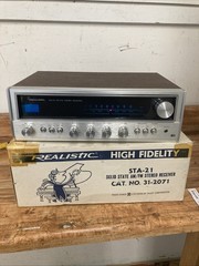 Realistic STA-21 AM/FM Stereo Receiver Walnut Casing. TESTED. WORKS EXCELLENT!