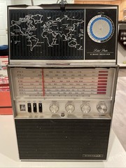 Aircastle 162F1H Solid State Eight Band Receiver Radio Shortwave/AM/FM/VHF