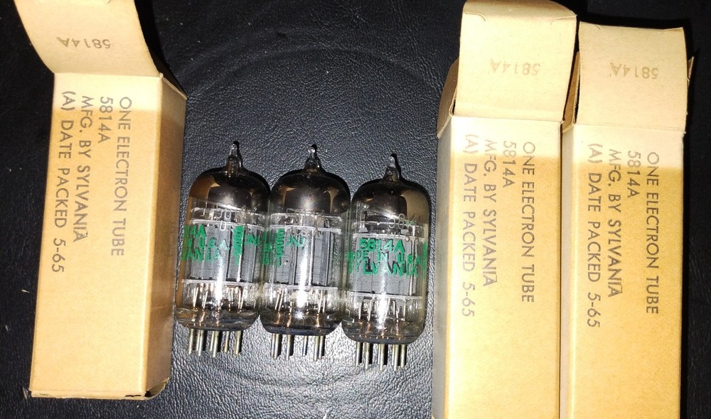 5814A/12AU7 ECC82 vacuum tubes 3pcs JAN Sylvania triple mica NOS 1965