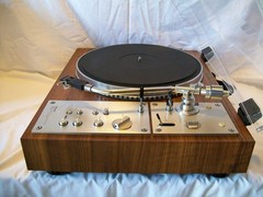 PIONEER XL-A700 PL-570 TURNTABLE