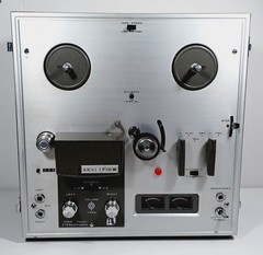 Akai 1710W Reel To Reel 4 Track Stereophonic Tape Recorder – PARTS REPAIR AS IS