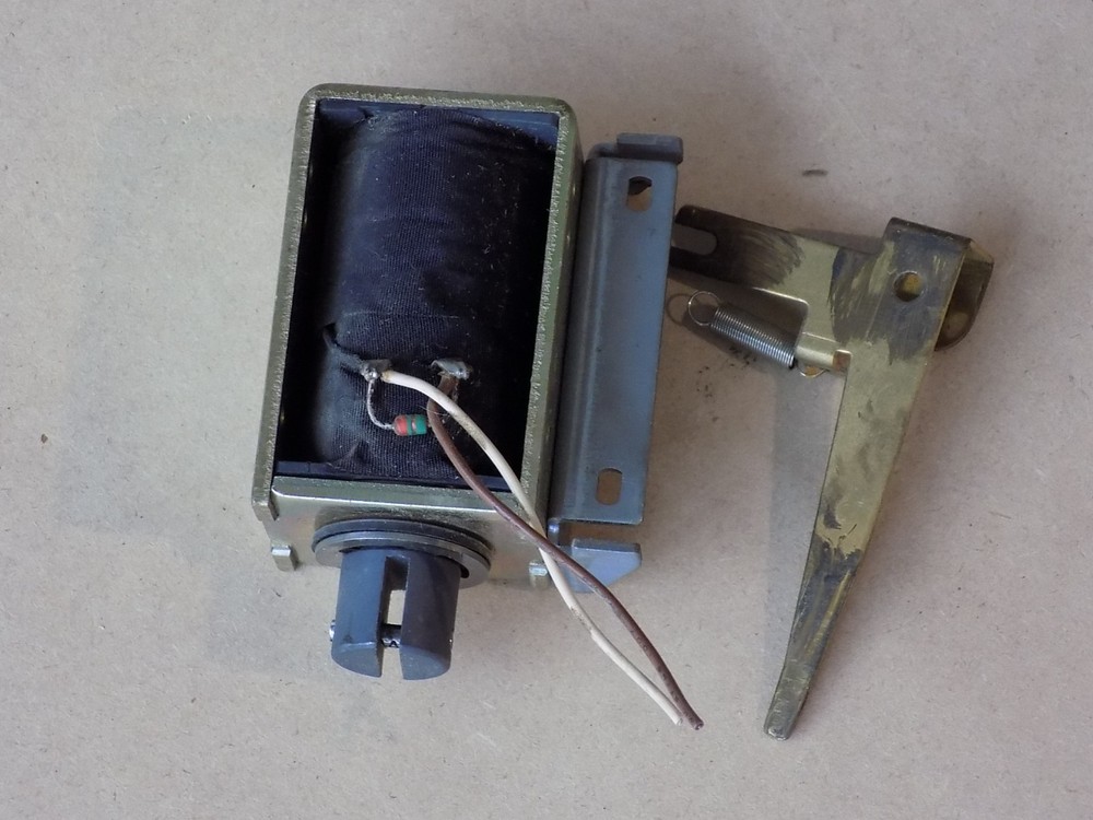Pioneer RT-909 RT-901 Reel to Reel Tape Deck Pause Solenoid part RXP-070