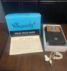 NOS – Vintage 1960s/70s Rhapsody RY-652 Solid State Transistor Radio / Hong Kong